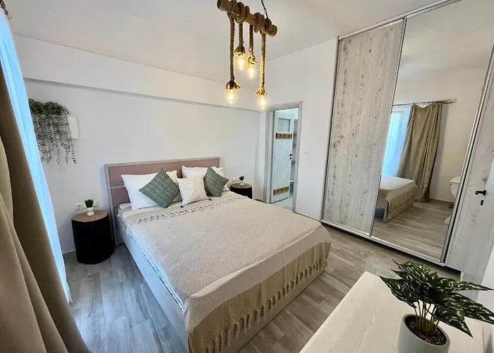 Aleria 2 * Naxos City